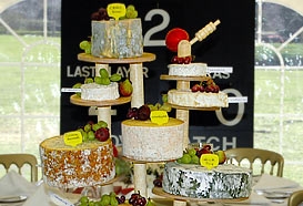 The cheesestand, central element of the marquee theme