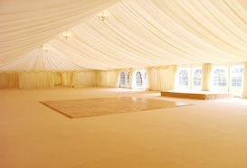 Plain marquee before the decoration