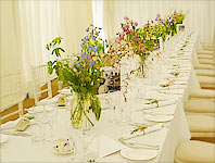 Simple and pretty table decoration